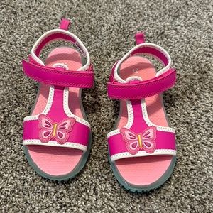 Carter’s Sandles